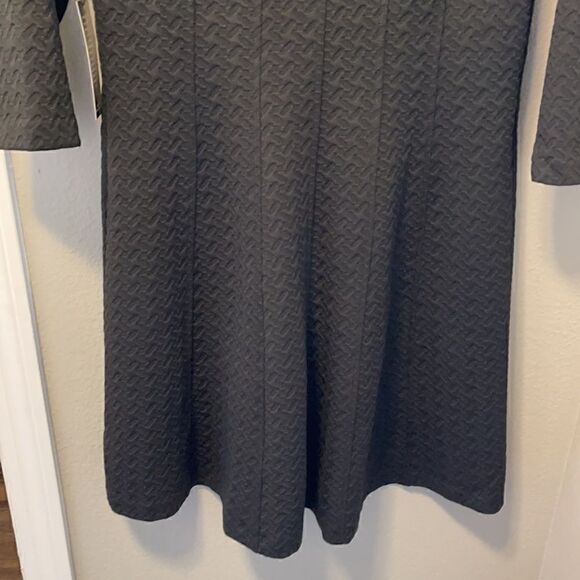 NWT- The Limited Dress - Picture 6 of 9